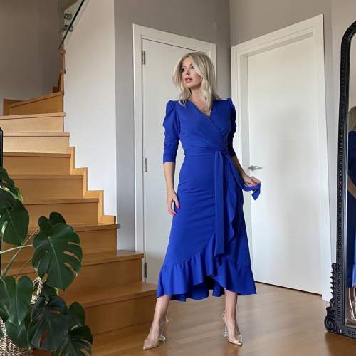 Krep Kumaş Midi Boy Kuşaklı Uzunkol Elbise Krep Kumaş Midi Boy Kuşaklı Uzunkol Elbise