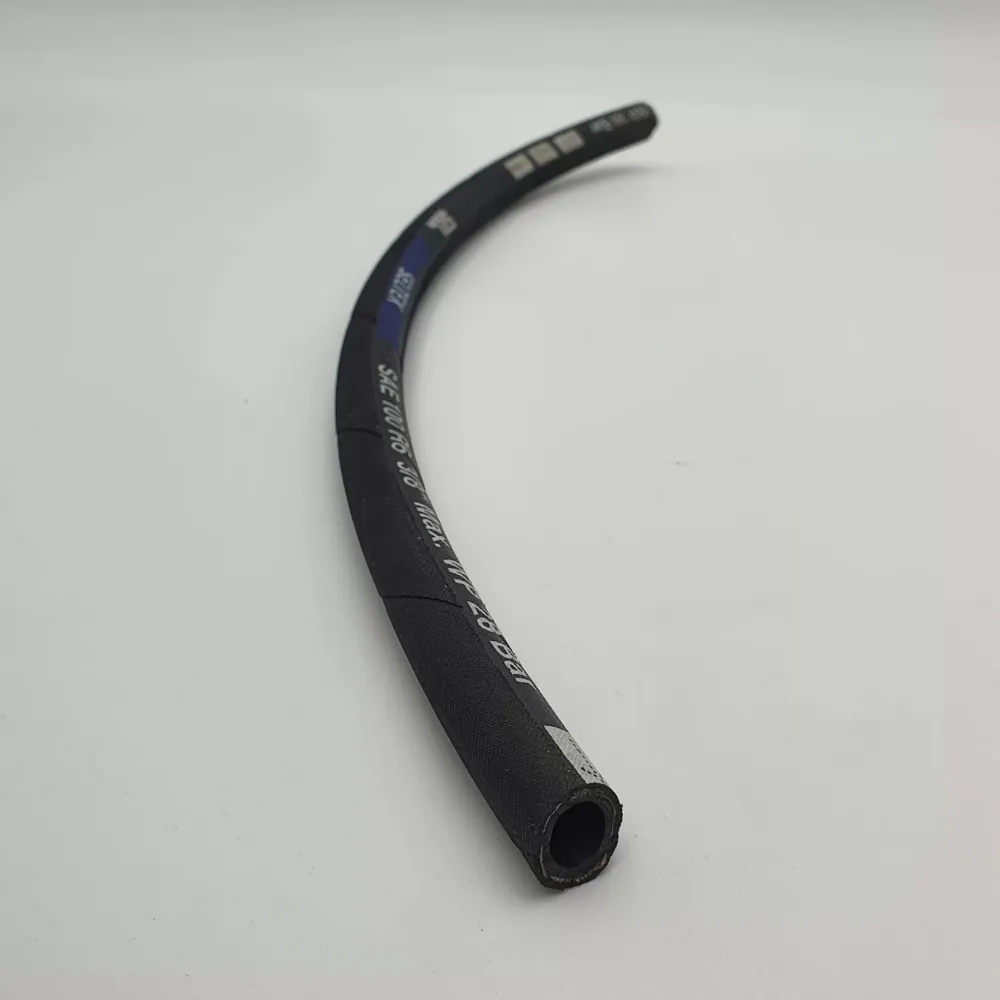 3/4 inç - R6 İÇ ÇAP 19 MM DIŞ ÇAP 25.8 MM TEKSTİL ÖRGÜLÜ HİDROLİK HORTUM (Lisinya) 3/4 inç - R6 İÇ ÇAP 19 MM DIŞ ÇAP 25.8 MM TEKSTİL ÖRGÜLÜ HİDROLİK HORTUM (Lisinya)