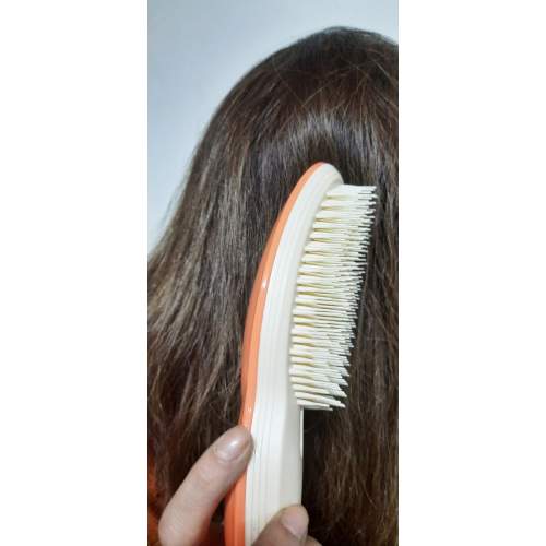 İnce Saçlar İçin Saç Yıpratmayan Lüks Saç Açıcı Tarak İnce Saçlar İçin Saç Yıpratmayan Lüks Saç Açıcı Tarak