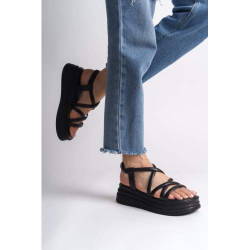 Lisinya948 Lastikli Şerit Detaylı Ortopedik Taban Kadın Sandalet ST Siyah Lisinya948 Lastikli Şerit Detaylı Ortopedik Taban Kadın Sandalet ST Siyah