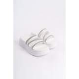 Lisinya948 Düz Topuklu Şeritli Taşlı Kalın ve Ortopedik Taban Kadın Terlik BT Beyaz Lisinya948 Düz Topuklu Şeritli Taşlı Kalın ve Ortopedik Taban Kadın Terlik BT Beyaz