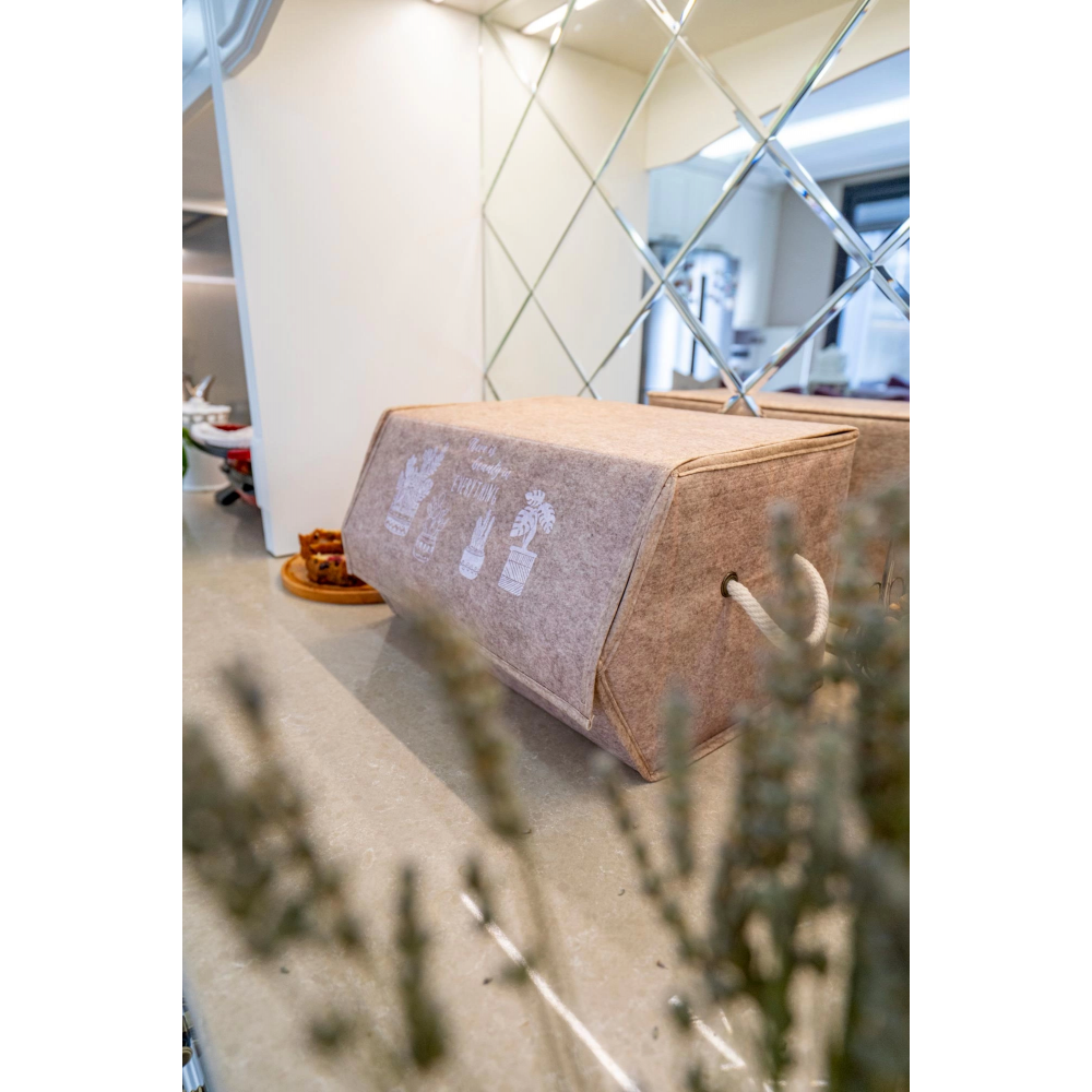 Köşeli Kapaklı Düzenleyici Çok Amaçlı Kolay Taşınabilen Organizer Keçe Kutu - 03501 Köşeli Kapaklı Düzenleyici Çok Amaçlı Kolay Taşınabilen Organizer Keçe Kutu - 03501