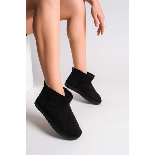 Lisinya948 Bağcıksız Düz Taban İçi Kürklü Kısa Süet Kadın Bot ST Siyah Lisinya948 Bağcıksız Düz Taban İçi Kürklü Kısa Süet Kadın Bot ST Siyah
