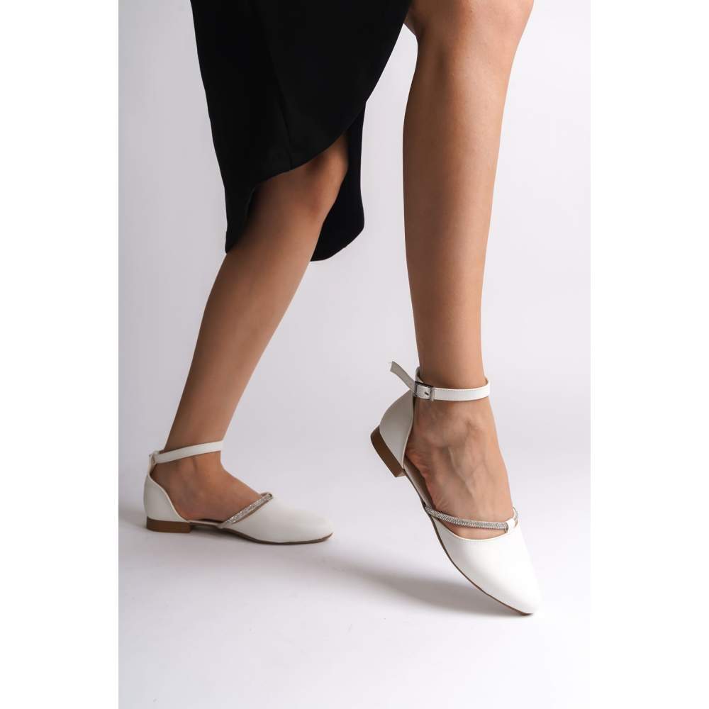 Lisinya948 Tokalı Ortopedik Rahat Taban Taş Detaylı Kadın Babet Ayakkabı KT Beyaz Lisinya948 Tokalı Ortopedik Rahat Taban Taş Detaylı Kadın Babet Ayakkabı KT Beyaz