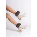 Lisinya948 Fermuarlı Ortopedik Taban Suya ve Soğuğa Dayanıklı Tüylü Topuklu Kadın Bot KT Krem Lisinya948 Fermuarlı Ortopedik Taban Suya ve Soğuğa Dayanıklı Tüylü Topuklu Kadın Bot KT Krem