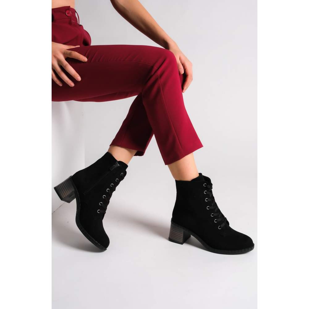 Lisinya948 Bağcıklı Fermuarlı Ortopedik Taban Suya ve Soğuğa Dayanıklı Topuklu Süet Kadın Bot ST Siyah Lisinya948 Bağcıklı Fermuarlı Ortopedik Taban Suya ve Soğuğa Dayanıklı Topuklu Süet Kadın Bot ST Siyah