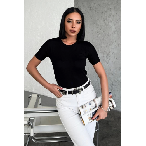 Rahat Ve Şık Kısa Kollu Bisiklet Yaka Likralı Viskon Penye Body Siyah Rahat Ve Şık Kısa Kollu Bisiklet Yaka Likralı Viskon Penye Body Siyah