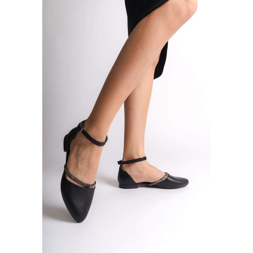 Lisinya948 Tokalı Ortopedik Rahat Taban Taş Detaylı Kadın Babet Ayakkabı ST Siyah Lisinya948 Tokalı Ortopedik Rahat Taban Taş Detaylı Kadın Babet Ayakkabı ST Siyah