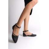 Lisinya948 Tokalı Ortopedik Rahat Taban Taş Detaylı Kadın Babet Ayakkabı ST Siyah Lisinya948 Tokalı Ortopedik Rahat Taban Taş Detaylı Kadın Babet Ayakkabı ST Siyah
