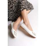 Lisinya948 Bağcıksız Ortopedik Rahat Taban Toka Detaylı Kadın Babet Ayakkabı KT Beyaz Lisinya948 Bağcıksız Ortopedik Rahat Taban Toka Detaylı Kadın Babet Ayakkabı KT Beyaz