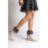 Lisinya948 Fermuarlı Ortopedik Taban Suya ve Soğuğa Dayanıklı Tüylü Topuklu Kadın Bot KT Krem Lisinya948 Fermuarlı Ortopedik Taban Suya ve Soğuğa Dayanıklı Tüylü Topuklu Kadın Bot KT Krem