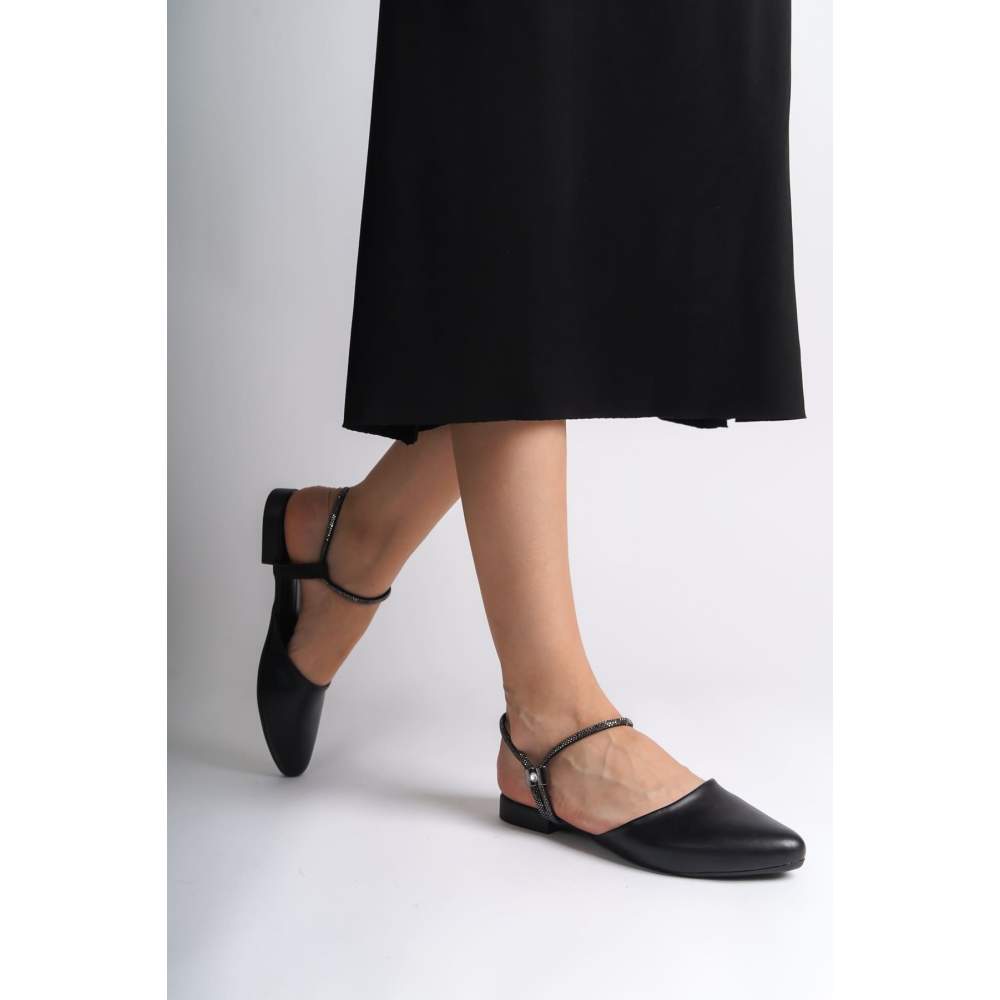 Lisinya948 Lastikli Ortopedik Rahat Taban Bilekten Taş Detaylı Kadın Babet Ayakkabı ST Siyah Lisinya948 Lastikli Ortopedik Rahat Taban Bilekten Taş Detaylı Kadın Babet Ayakkabı ST Siyah