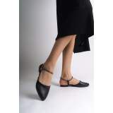 Lisinya948 Lastikli Ortopedik Rahat Taban Bilekten Taş Detaylı Kadın Babet Ayakkabı ST Siyah Lisinya948 Lastikli Ortopedik Rahat Taban Bilekten Taş Detaylı Kadın Babet Ayakkabı ST Siyah