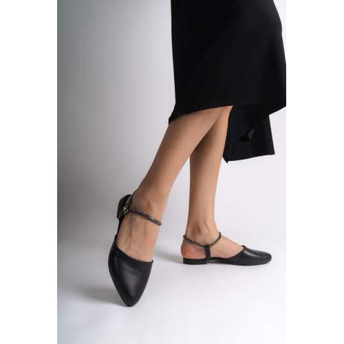 Lisinya948 Lastikli Ortopedik Rahat Taban Bilekten Taş Detaylı Kadın Babet Ayakkabı ST Siyah Lisinya948 Lastikli Ortopedik Rahat Taban Bilekten Taş Detaylı Kadın Babet Ayakkabı ST Siyah